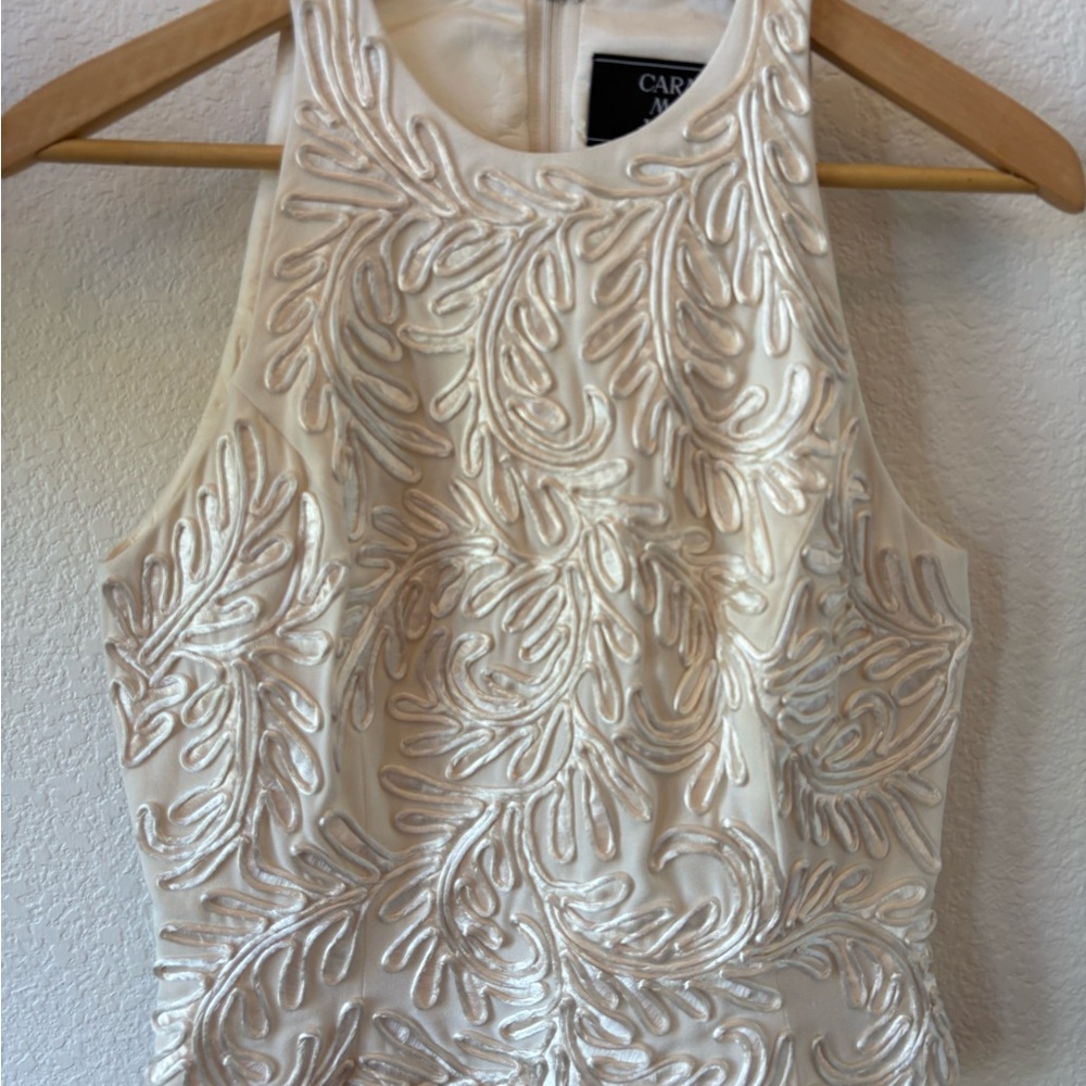 Carmen Marc Valvo Cream Embroidered Highneck blouse